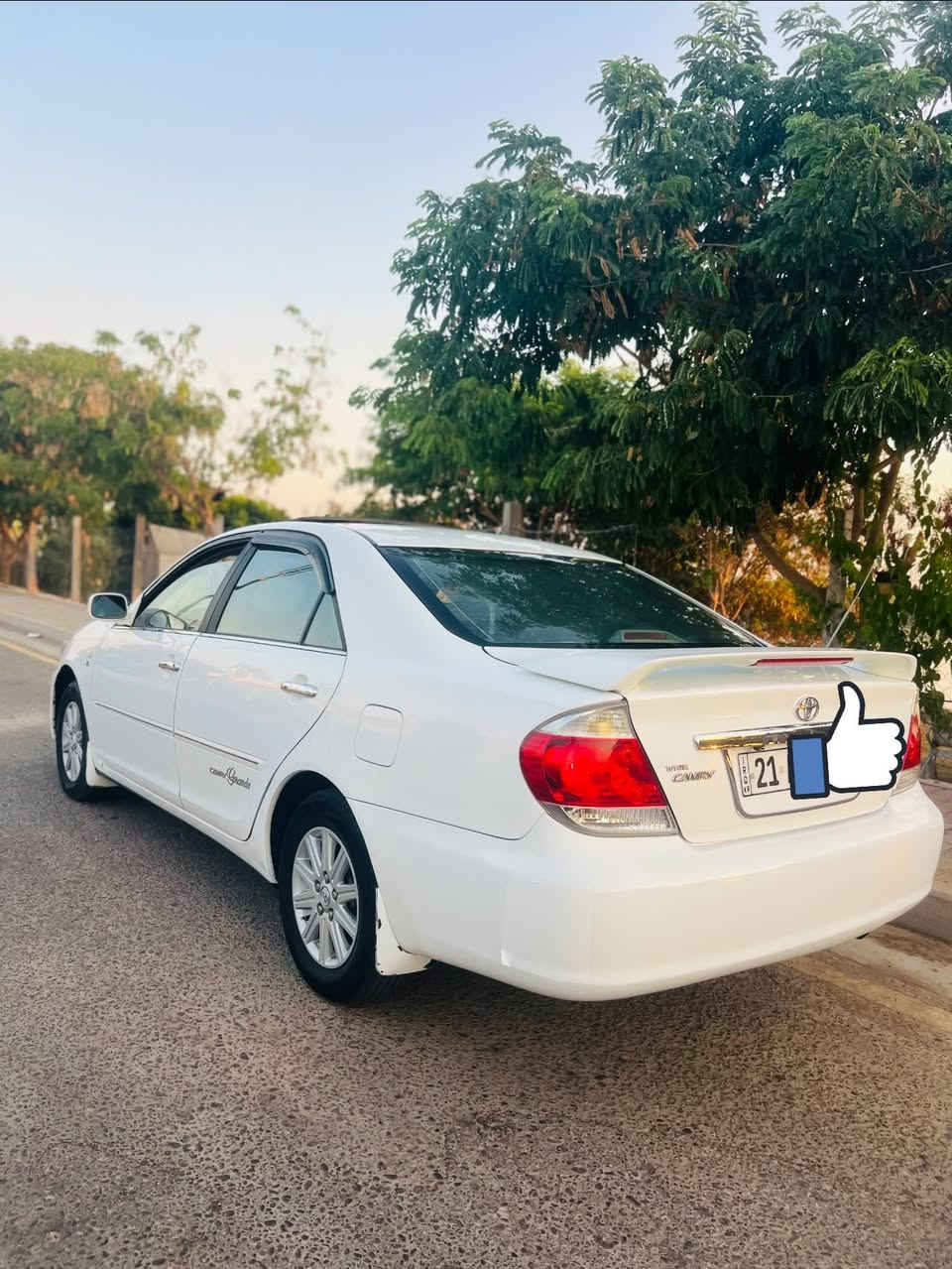 سلام عليكم   للبيع كامري 2005 خليجي                          اكراند  فول موصفات 1,1 v6 كراسي كهرباء كراسي جلد                                            قطعتين تبريد فتحه سقف بردات خلفيه جناح خلفي  اريل كهرباء شاشه   تخم تاير رقم سليمانية دولي باسمي ￼ سبق السياره اتلث قطع  فقط       العنوان صلاح الدين بلد          الرقم ***********.                        السعر خاص
