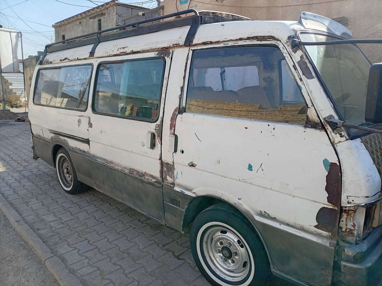 سلام عليكم للبيع مازده 93مكينه عله السحك كير وكسن مكفولات مصفره خط وبحث تريد وكاله تريد تحويل تفاصيل على الرقم ***********
