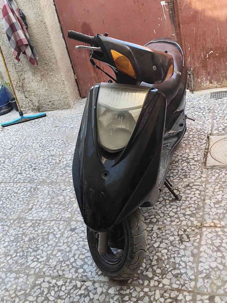 دراجه بريز للبيع سعر 300وبيهة مجال للاستفسار *********** بغداد الحبيبيه
