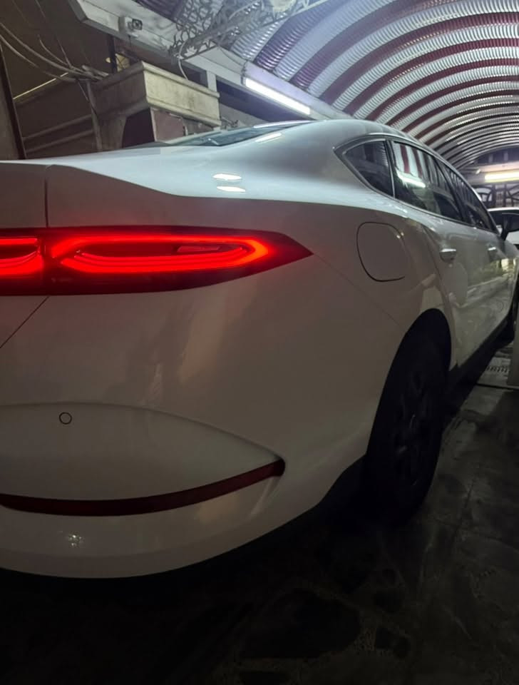🚘بي واي دي گن بلاص 🚘

• موديل 2025 ماشية حاليا 4000

🔋 المحرك 
 • محرك 1500cc اقتصادي (Hybrid + Electric + Petrol)

 • تبريد أمامي وخلفي قطعتين

 •   تمشيك  مايقارب2100 كم🔥+ على الكهرباء فقط 55km
 • بصمة + كارت دخول ذكي
 • شاشة وسطية
 • كامرة خلفية
 • حساس خلفي 
 • لايت زنون
 • بك لايت LED
 • ويل اسود مات 
 • تحكم مقود
رقم السياره مميز  53539

السعر 18،200،000 مليون وبيها مجال بسيط
رقم الهاتف / ‭***********‬

📍 العنوان: بغداد – بغداد الجديدة
