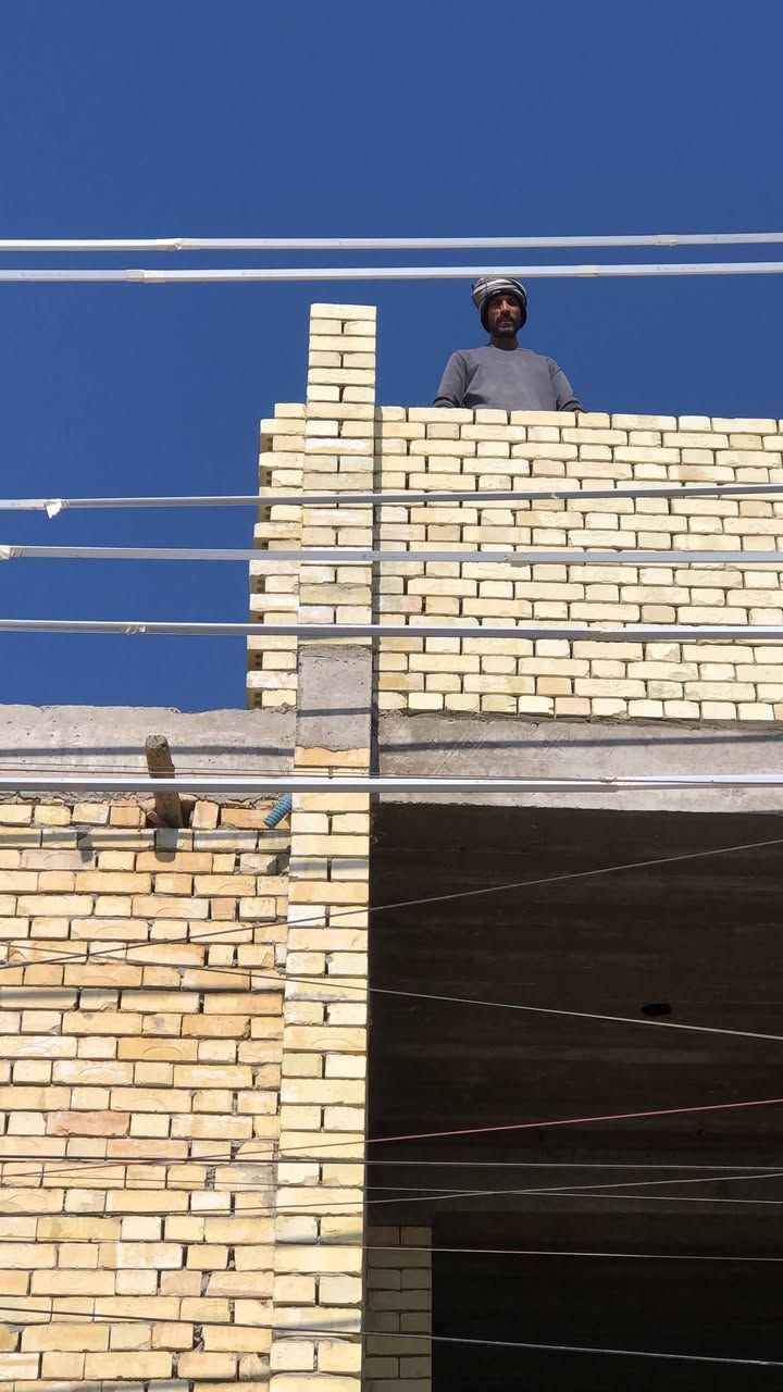 خلفة بناء متفرغ حاليآ شغل درجة أولى استلام مهندس والتزام بالموعد مكاني بغداد الاستفسار رقم الهاتف ***********
