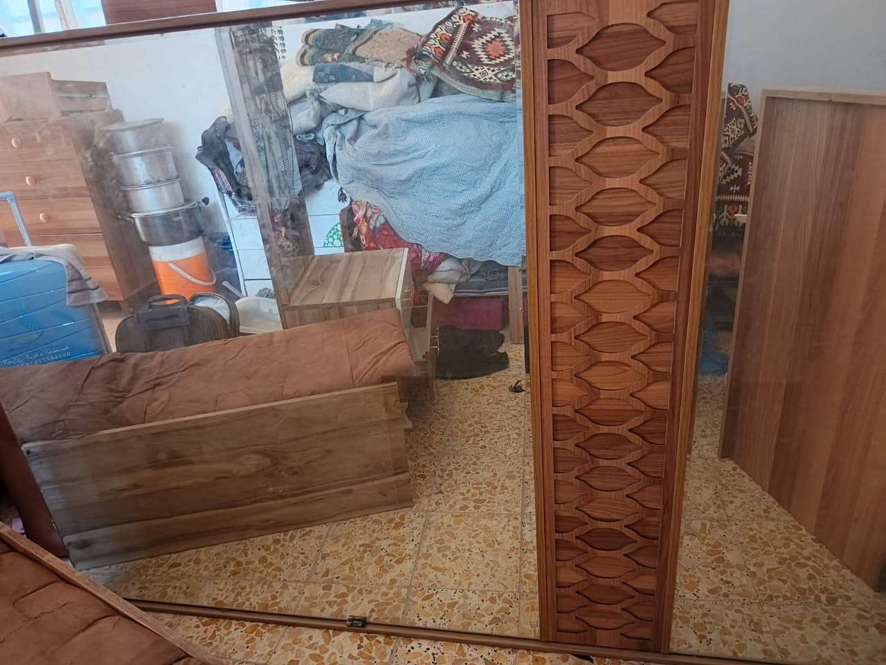غرفة نوم تركيه للبيع للاستفسار
***********
