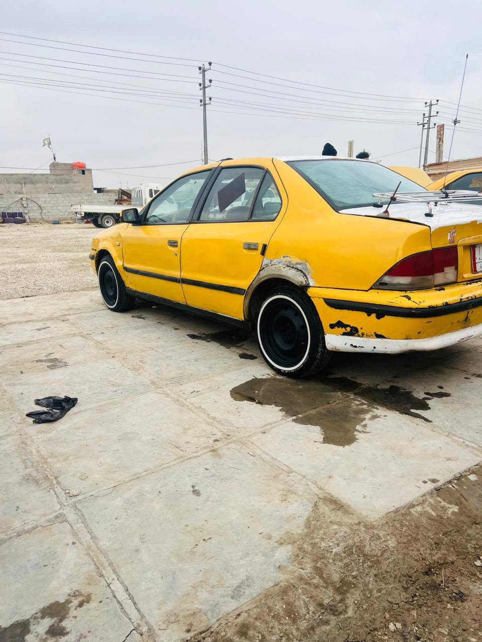السلام عليكم سياره سمند للبيع موديل 11كير ومحرك بيه خيط بخار بدايه تخم تاير باتري جديد حداديه جديده سنويه منتهيه بل 21راعيه ما واصله السعر 14وبيه مجال وترهم مراوس المكان السماوه قضاء السوير رقم الهاتف ***********
