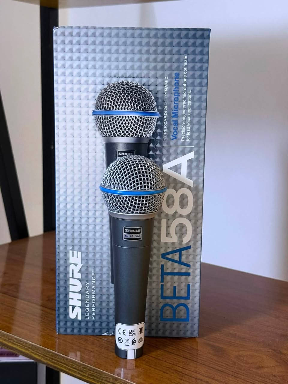 Mic Shure beta58a
مايك كواليتي جدا عالي مستخدم نظافة %100 ما يحتاج وصف 
سعره كلش رخيص متوفر فقط قطعة 
*********** + WhatsApp 
متوفر توصيل لكل عراق 🚚 📦
