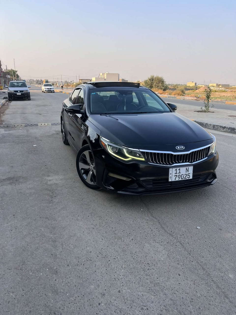 كيا اوبتما موديل 19 رقم بغداد بسمي

فئة Sتجي فول مواصفات 

كيرر محركك مكفولات برغيي ممفتوح بيهن ع وضع الشركة حجم المحرك 2400

سياره جاهزة من كلشي نصبتة احلة من صوره

حادثة سرقة جاملغ و باب وهناا بل عراق نطخت ونصبغ الهلال مال جاملغ الخلفي و نص الباب 

مكاني بغداد السعرر 127 وبية مجال

***********

