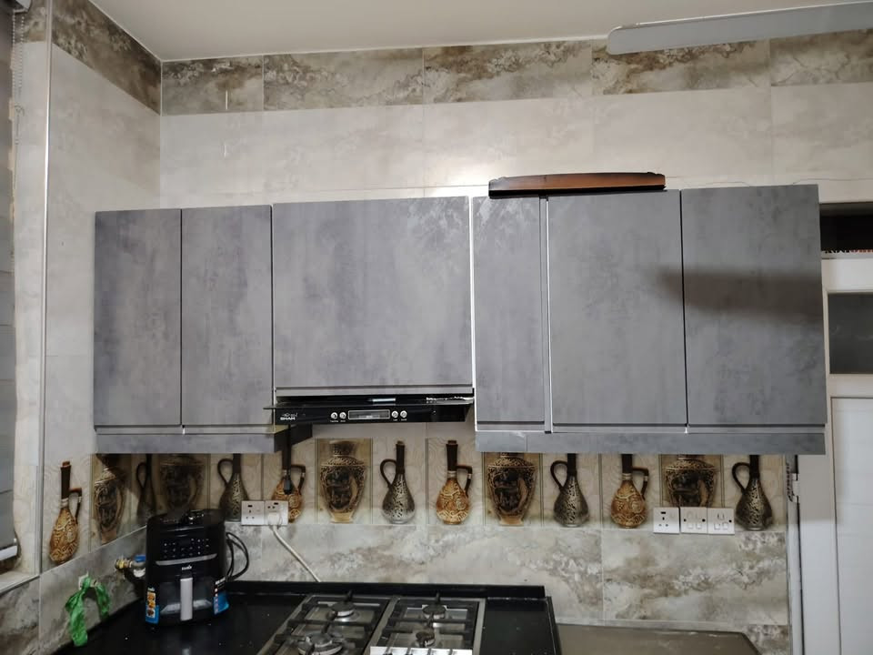 كاونتر hdf داخل وخارج
للبيع 
بغداد السيديه 
قبل سنه ونص مشتغليه 
يباع مع الاجهزه 
القياسات
الملحق 2.15
جزء الطباخ 1.43
السنك 2.88
السعر المطلوب 
٩٥٠ الف 
للتواصل 
***********
