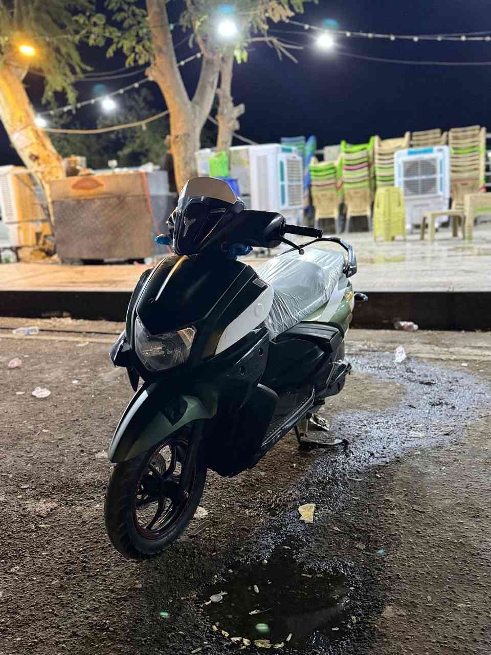 دراجه zR للبيع  
موديل ٢١النضافه كدامك 
السعر مليون و٣٥٠ 
لتواصل 
***********
