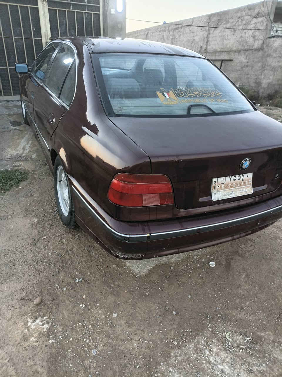صقر للبيع موديل 98بسمي رقم بغداد سنويه صاقطه صار 8اشهر
مكينه 28تك فانوس تخم تاير دوشمه ارضيه درجة أولى تبريد 
مكاني ديالى بعقوبة السعر 67
للاستفسار ***********
