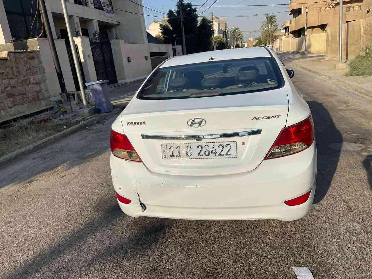 سلام عليكم اكسنت 
مديل ١٢ خليجي 
مكينه ١٦٠٠ دوش قطرتين
سياره فول
كلشي موضح بالسونار 
السعر ٨٠ وبيها مجال قليل 
***********
بغداد الغزاليه
