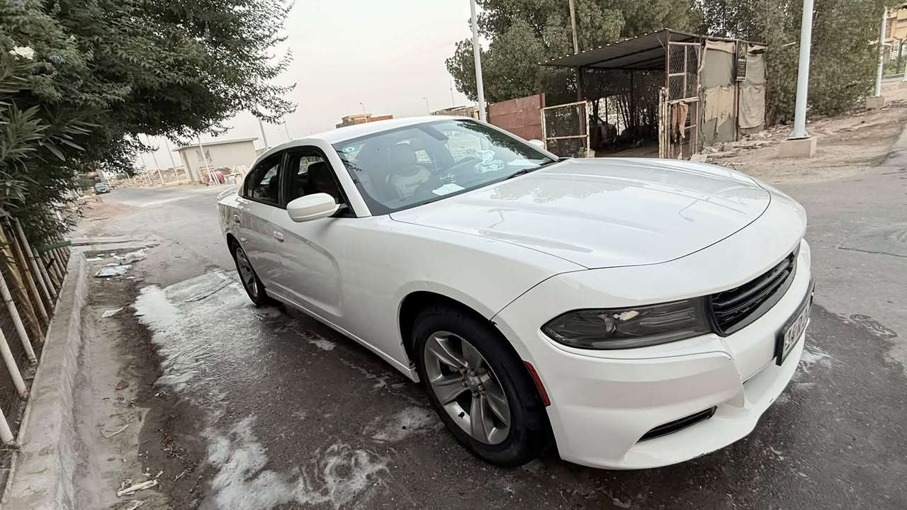 تشارجر SXT • ٢٠١٥ • كفالة