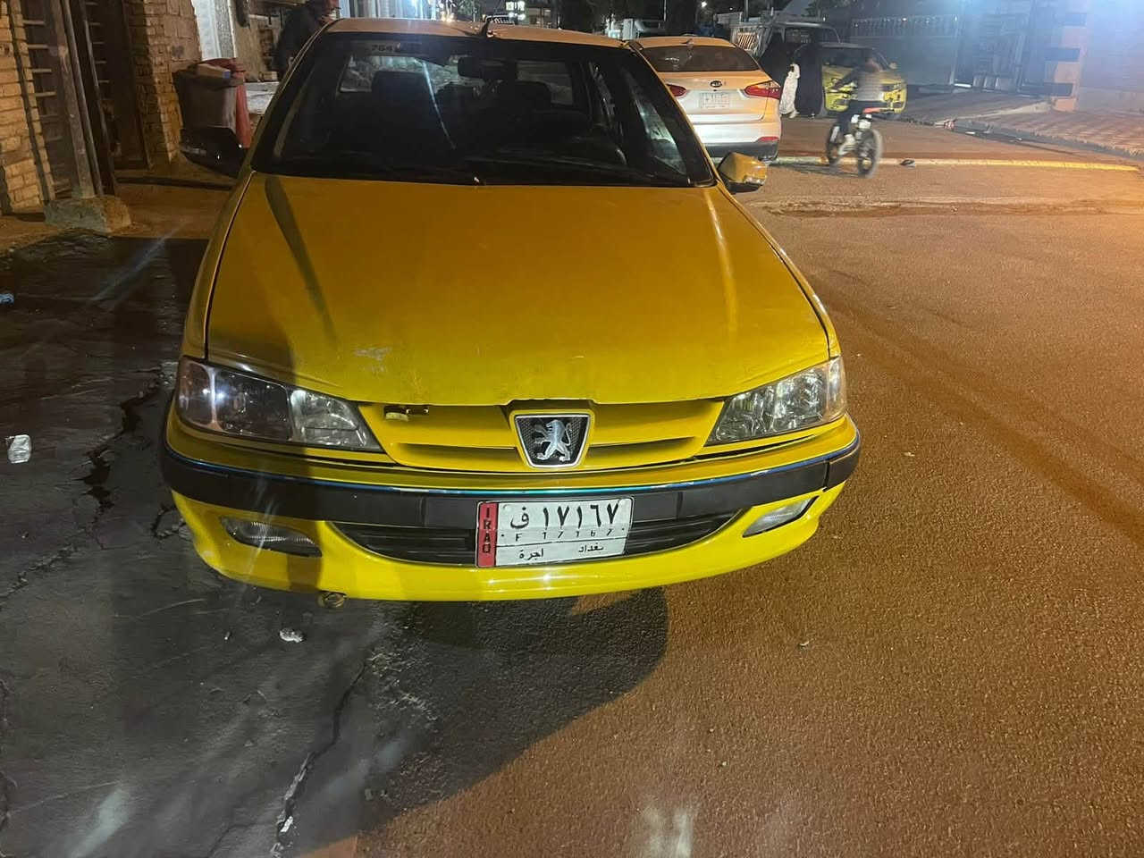 سلام عليكم 
بارص للبيع سياره 
جاهزه كير مكينه تبريد كله جاهز 
مكاني مدينه الصدر .سعر ٣٥
***********

