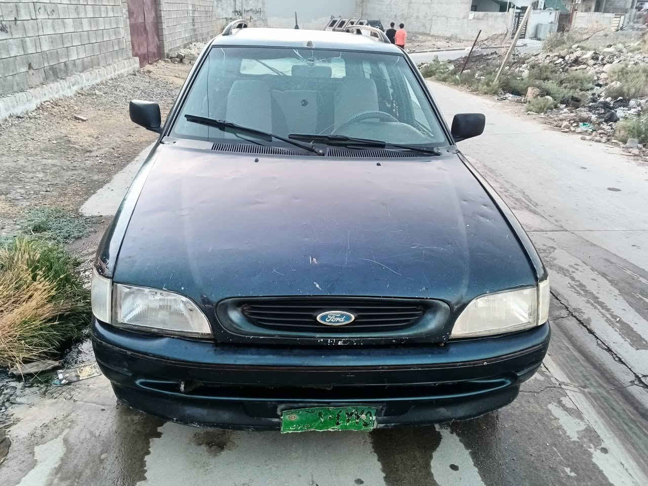 فورد سكوت موديل 91 ماكينه نظيفه جير نظيفه ويرمينيه شباب شرط التحويل شرطه التحويل كربون كربون ما بيها تقحيل بدون دعم كربون ما مسجل سياره شغاله. السعر 12.     ***********.  ***********
