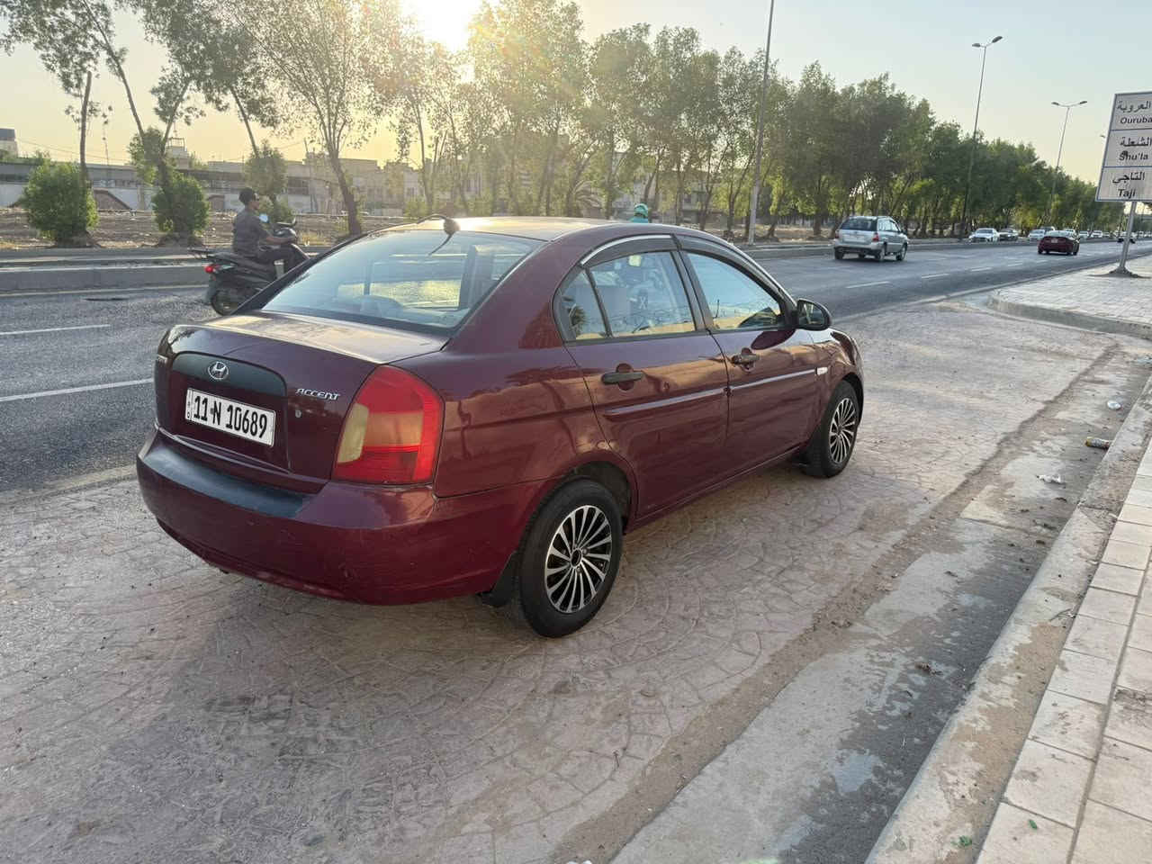 للبيع 
اكسنت 2008 خليجي 
سونار موضح بالصور 
كير محرك تبريد خير من الله 
رقم بغداد دولي تحويل مباشر 
سنوية جديدة 
السعر 78 وبيها مجال 
مكان السيارة بغداد ساحة عدن
للتواصل 
***********
