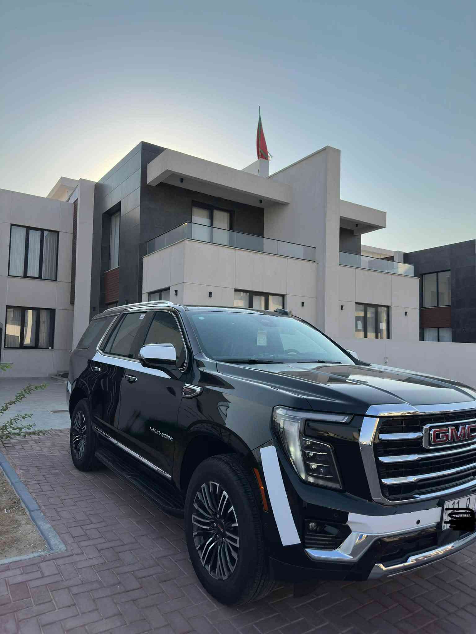 السلام عليكم…
للبيع ارخص واجدد
GMC ELEVATION 
موديل 2025 رقم بغداد ضمان شركة المنصور كفالة عامة من الصبغ والبارد والتبديل وكلشي والسيارة ماشية 
((24 الف كيلو))مواصفات السيارة: 
_كامرات 360 درجة
_محرك السيارة 8 سلندر 5.3
_رادار امامي ورادار خلفي
_داتا شو
_شاحن لا سلكي
_كشنات كهرباء
_صندوق كهرباء
_شاشة كبيرة
وبعد غيرها من المواصفات
السيارة ضمان شركة المنصور
مكان السيارة البصرة 
وسعرها 610 
للأستفسار ***********
