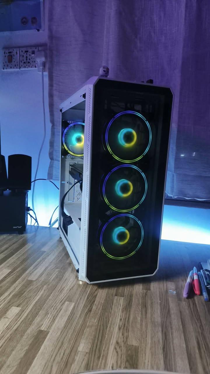 السلام عليكم
تجميعه وشاشه للبيع مابيع قطع ابيع كامله

‎Asus ROG STRIX 1070 8G 3FAN

‎I5 gen10 

‎Ram 1x16 3200

‎H410M 

‎650w

‎M.2 256G

‎HDD 2tera

وياها شاشه +ويب كام 
Monitor
Dell حجم24 
60hz
ستاند قلاب+ بدون حواف 
منافذ USB+DP+HD+VGA
كاملة وياهاhd طولة3 متر 
وكيبل بور

مكاني بغداد الحريه
700 وبيها مجال 

***********
واتساب فقط
