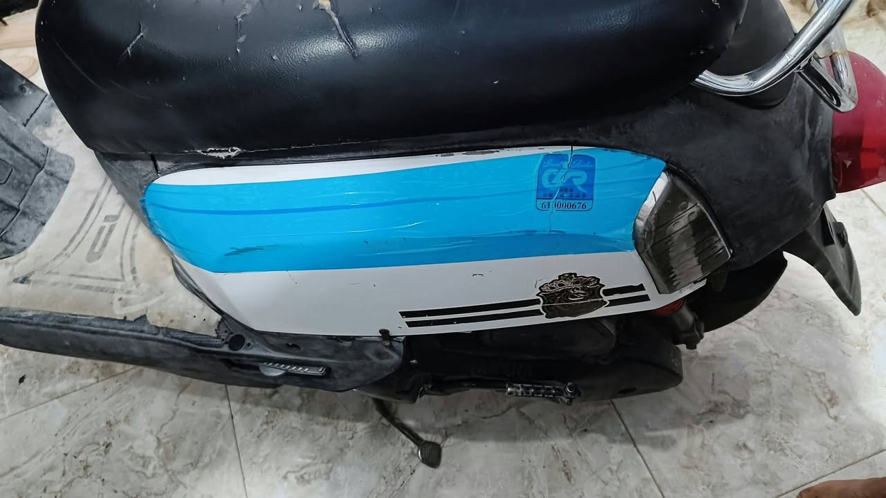 ماكس بوليسي • ٥٠ • نضيفه
