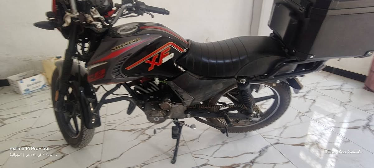 سلام عليكم دراجه شاينك موديل 23 محرك 150cc مرقم رقم قادسيه باأسمي مداور ثاني يوم استخدام شخصي دراجه نضيفه وجاهزه بدون اي نقص وادامه ودهن كله اصلي وكاله وكيلها نوار عنواني الاسكان قرب اسواق تاج الياسمين  مقابيل مؤسسه العين (رقمك *********** السعر 1800
