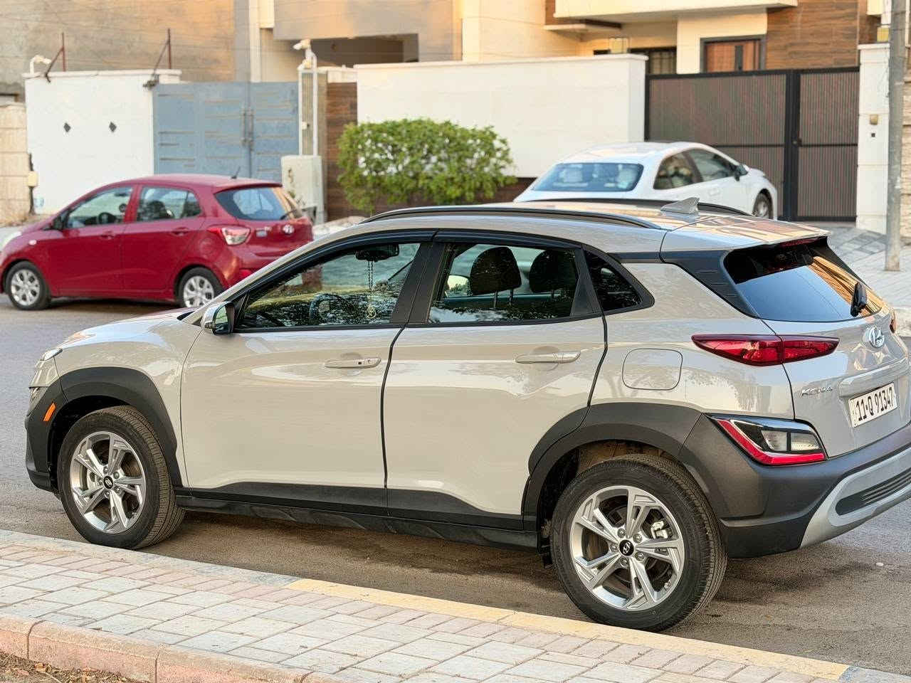 Hyundai Kona Sel 2023  2.0L 4
‎هوندا كونا 2023 
🔥🔥بسعر 149 ورقة فقط🔥🔥
‎السياره ضرره  بنيد  
‎اللون سموك 
‎محرك 2000 دوش المرغوب 
‎ماشيه mi 400  
‎بصمة تشغيل 
‎تشغيل عن بعد
‎فور ويل 4*4 
‎كشنات هيتر 
‎4 ابواب بصمه 
‎ويل كروم بلادي 
‎شاشة كبيره وكاميرا دوراه 
‎رادار امامي وخلفي وجانبي 
‎حساسات امامي وخلفي 
‎حجر بيئه موجود بلادي 
‎السياره جاهزه 100/100 وبدون مصرف
‎السعر  ✅🔥149✅🔥
‎السيارة كاملة مابيها اي نقص 
‎مكان السياره بغداد 
‎حي القاهرة 
‎للاستفسار 
***********
