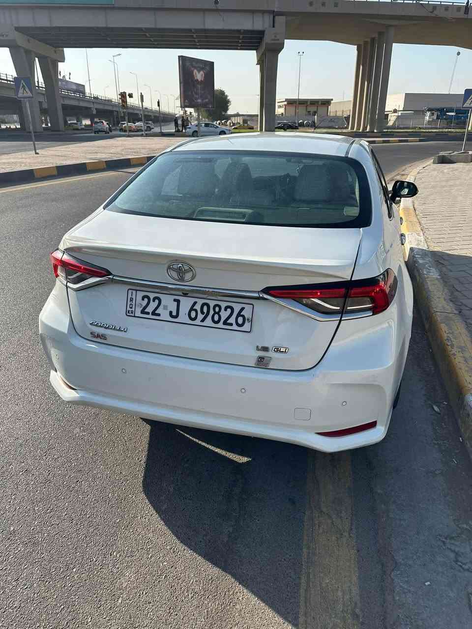 - تيوتا كورلا ساز موديل 2021
-بنزين فقط
-فول مواصفات
-ماشية 145 الف كم 
-بيها قطعتين صبغ 
-محرك 1800
السعر : 142
المكان : بغداد/زعفرانية
رقم الهاتف : ***********
