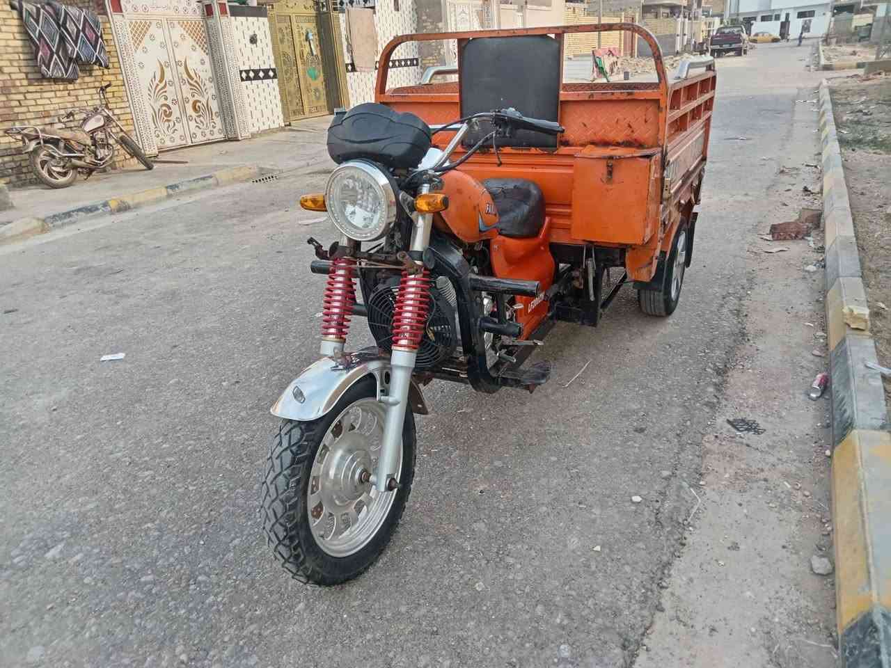 ستوتة ايفان • ٢٠١٨ • مجال بسيط