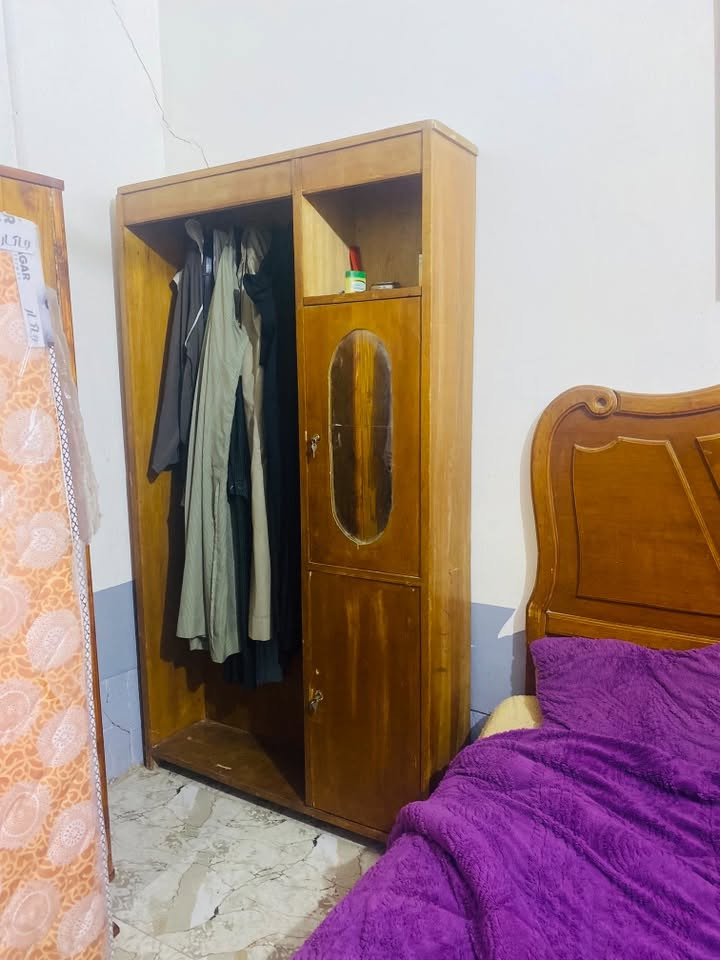غرفه ام الخمسه • نضيفه