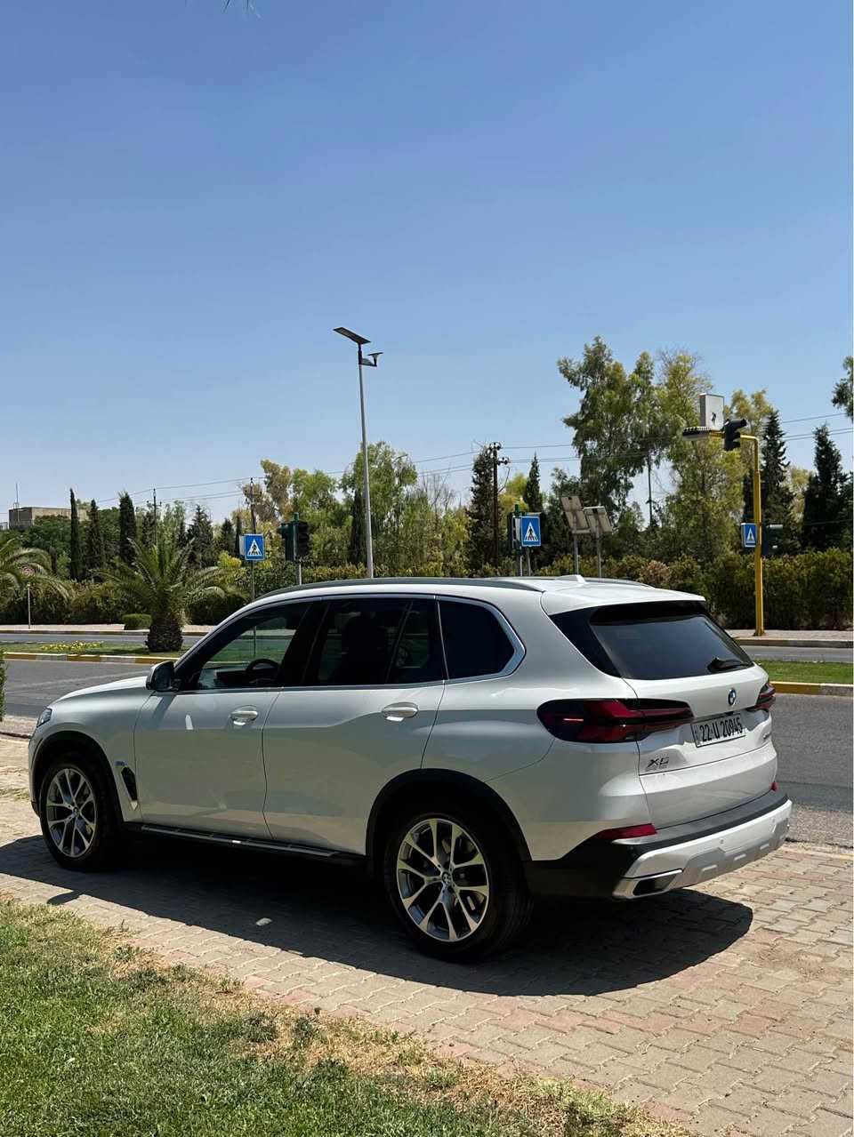 کوردی ـ عربـــــي 🔥 

BMW X5 S-DRIVE40i 2024 
Engine: V6 3.0-Turbo 🚀
Raqam Hawler 7azr 
53هزار روشتووە 
کلین تایتل//  بێ بویاغ 💎 
وارد ئەمریکی 🇺🇸 
نرخ465 وەرقە و مجال
📍شوێن هەولێر 
360 دەرجە کامیرە - کامیرە - حساس - رادار - پانوراما - شغال ...
~~~~~~~~~~
***********
~~~~~~~~~~
BMW X5 S-DRIVE40I 2024
Engine: V6 3.0-Turbo 🚀 
رە قەم جاهز
ماشي 53 الف 
کلین تایتل// بدون صبغ 💎
وارد امریکي 🇺🇸 
سعر465 ورقة بي مجال 
📍مکان سیارة اربیل
360 دەرجە کامیرە - کامیرە - حساس - رادار - پانوراما - شغال ... أربيل, العراق
