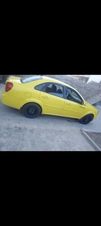 سياره • للبيع