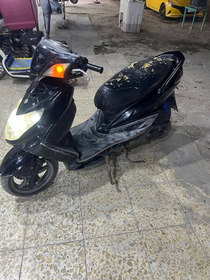 سلام عليكم سكنس فحل نوزل مجفته مره وحده دراجه نكره سلف كهربايات كولها شغلاه قفلها 400 واتساب***********
