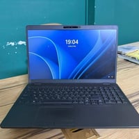 ديل ٥٥٠١ • i7-9850H • ١٦ جيجا ٥١٢ SSD
