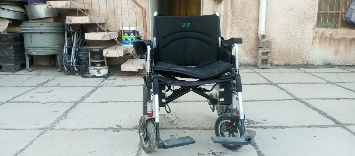 سلام عليكم عربانه  جديده بمعنه كلمه ستعمال سبوع. مكان حي عامل. *********** قيم     سعر ب350. وبيها مجال بسيط.
