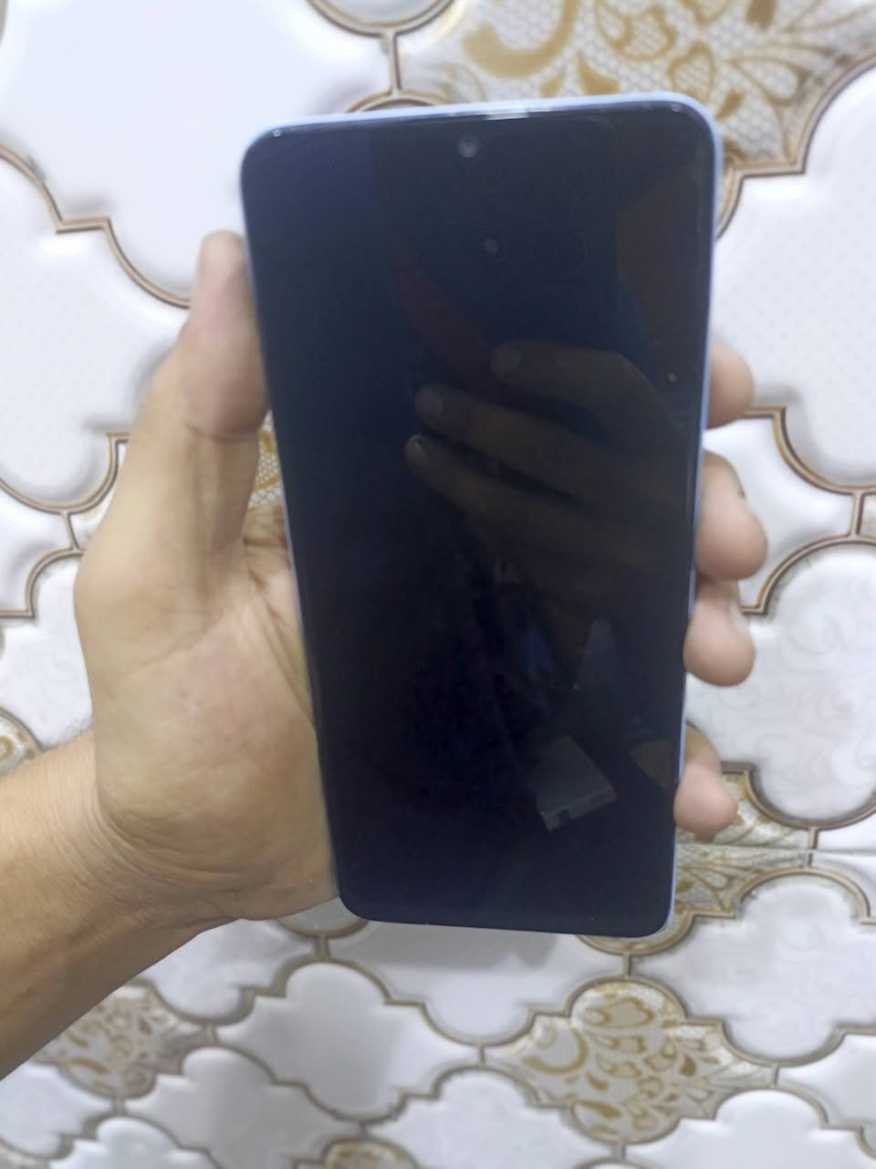 جهاز ريلمي نوت 50 مكفول فقط ستبدال شاشه اصليه وكاله بدون ملحقات ذاكره 128 بيع او مراوس  سعر 90وبيه مجال ***********
