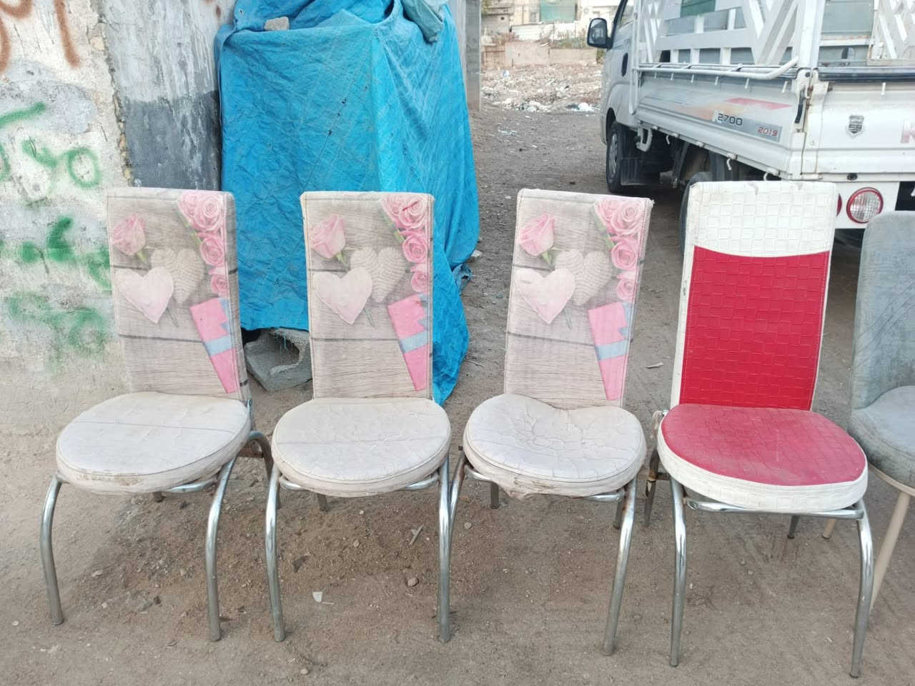 البيع كراسي عنوان ميسان عماره اتصل واتساب موجود 《***********》 عمارة, ميسان
