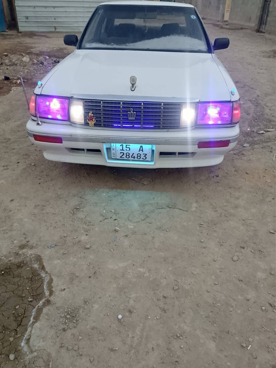 سلام عليكم هارتوب البيع موديل 91 مكينه وكير جدد ونجي تبريد ثلج كهربايات كلهه شغاله كشنات كهرباء تخم تاير سنويه بسمي ال31 المكان بغداد ابو غريب السعر 40 وبيهه مجال الستفسار تصل ***********

