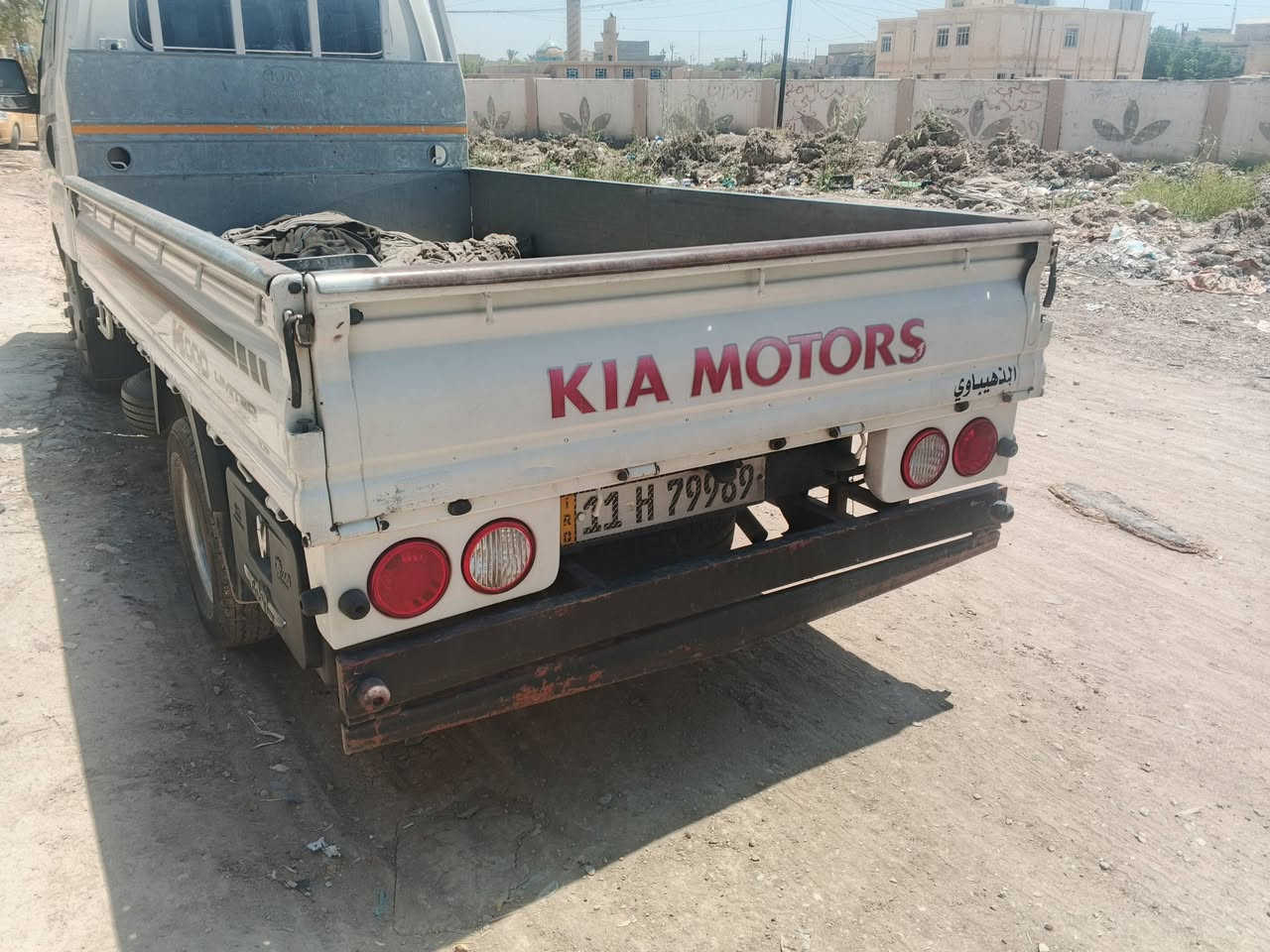 كيه فحل موديل 21محوره تايرات وستدات وتانكي كاز محور مكفوله كفاله عامه مدوشمه جديده مكانه تاجي سبع البور سعره 165 وبيه مجال قليل ***********
