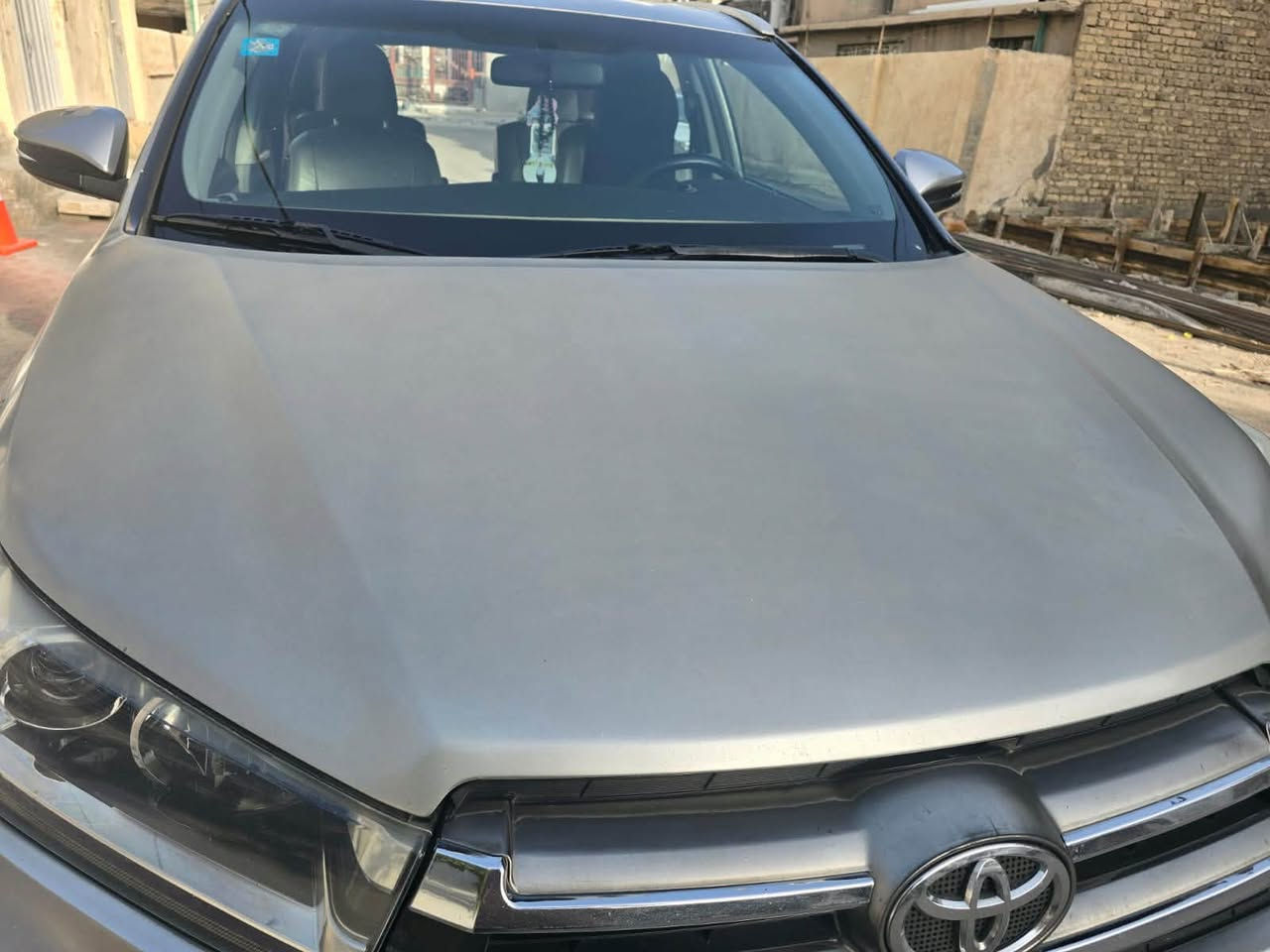 سلام عليكم تيوتا هايلندر 2015
سويج كشنات VIP جلد سيار رقم بغداد نظيفه قبل فتره بدلت حداديه وتخم تاير وادامه من بلكات ونورلات ودهن كير سياره نظيفه حادثه موضح بل سونار للاستفسار الاتصال على رقم

***********

***********
