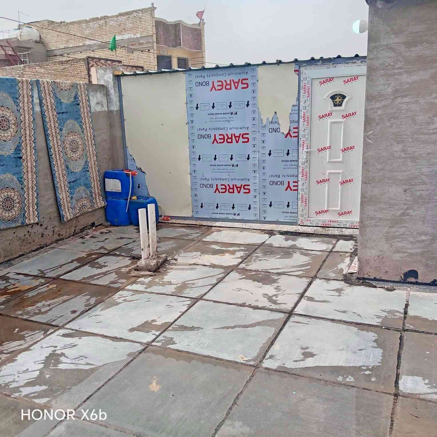 السلام عليكم
الدار للبيع مساحة ١٠٠ متر بل سند و ١٢٠ تقريبآ واقع حال البيت طابو ملك صرف الكفاءات خلف المدارس طابق واحد وفوك غرفه مخزن البيت فول مواصفات تأسيس كامرات دفن غاز دفن نفط دفن سبالت دفن البيت ماناقصه ابره مكلف للنشر ***********
