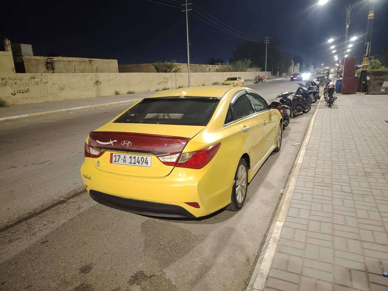 سلام عليكم سوناته وارد امريكي ضرر جاملغ خلفي بدون دواخل جاهزه من كلشي بيع فقط بدون مراوس السعر 90وبيه مجال شراي اتصل وتدلل ***********
