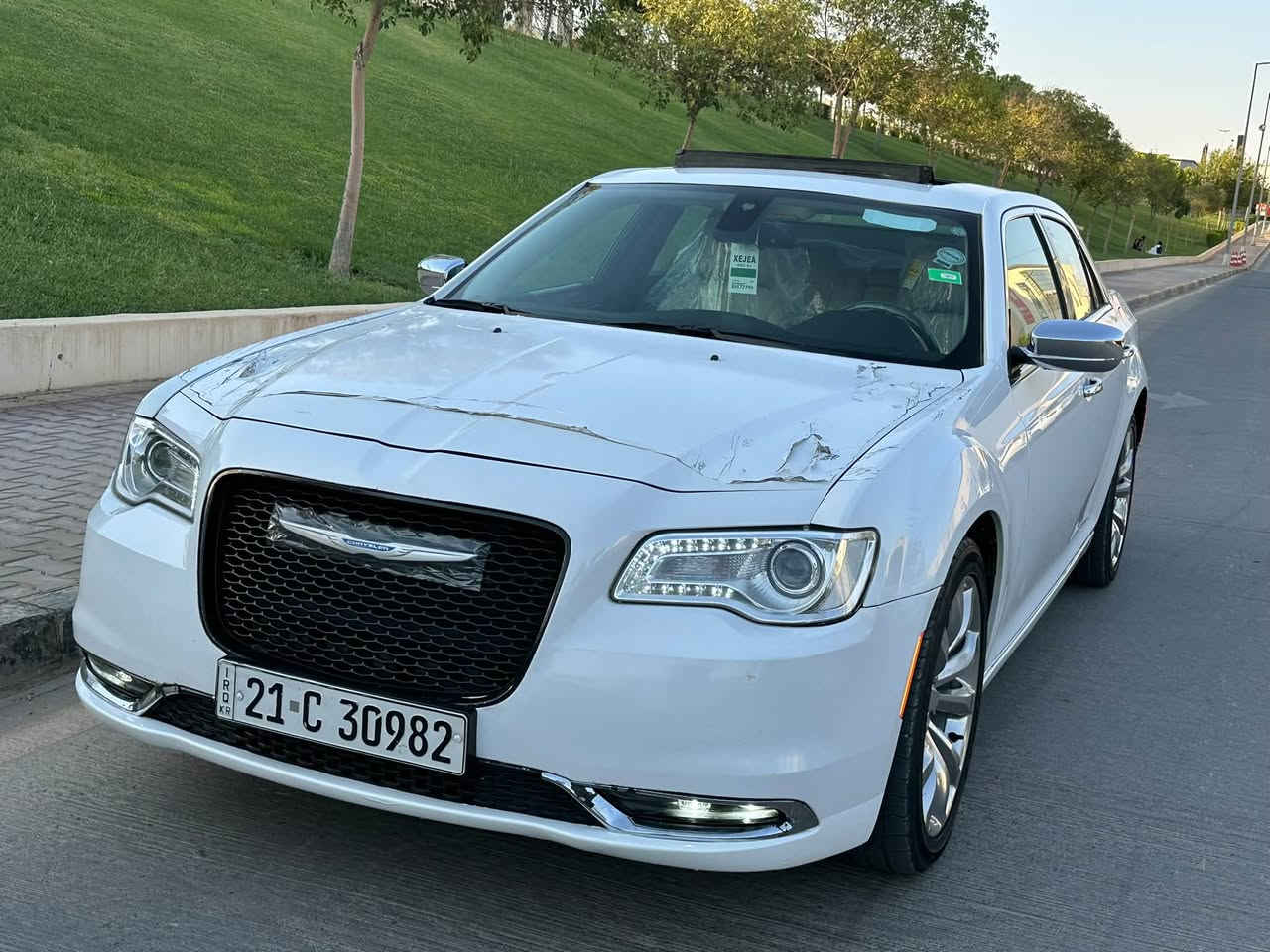 السلام عليكم للبيع اوباما  2015
300c 
رقم شمالي بسمي هزه وفحص جديده 

بيها صبغ الجاملغ والبنيد بدون دواخل بدون ارباك 

سعرها 184 وبيها مجال 

رقم الهاتف ***********

مواصفات فول 1/1 

داخل اصفر

بنراما سقف

برده خلفيه 

كشنات جلد + كهرباء 

كشنات حار بارد 

كشنات خلفيه هيتر 

رادارات جوانب 

تحديد مسار 

مثبت سرعه

شاشه جبيره + كاربلاي 

تشغيل عن بعد 

زراك لايت 

اشاير مري

حساسات امامي خلفي

مكان سليمانية
