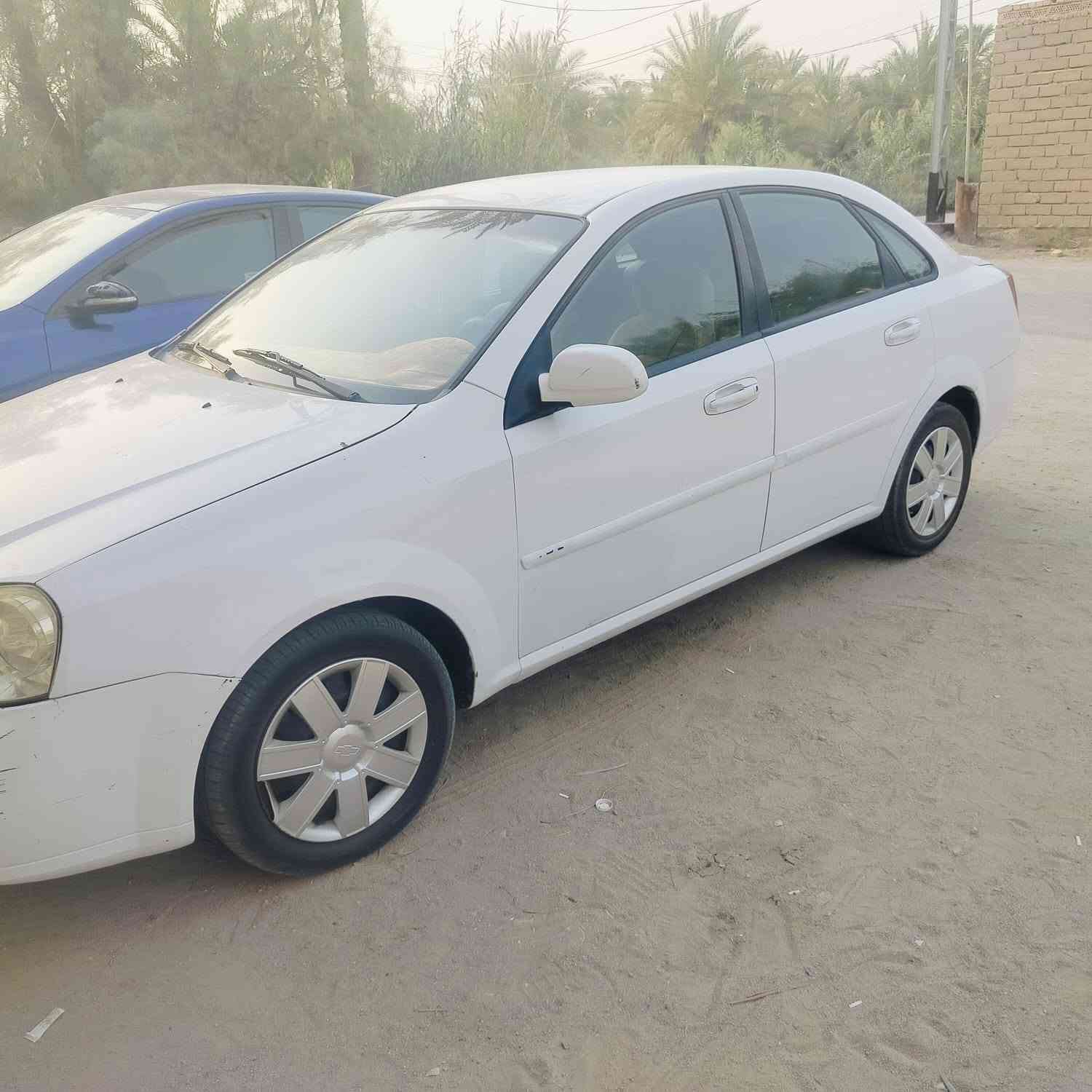 اوبتره مديل 2010 رقم انكليزي سوق الشيوخ السعر 68وبيه مجال للشراي ***********
