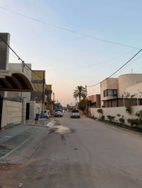🏠 / للبيع دار قديم ( يعتبر عرصه تفليش 🏗 ) مساحه ٣٠٠ م طابو صرف        ...