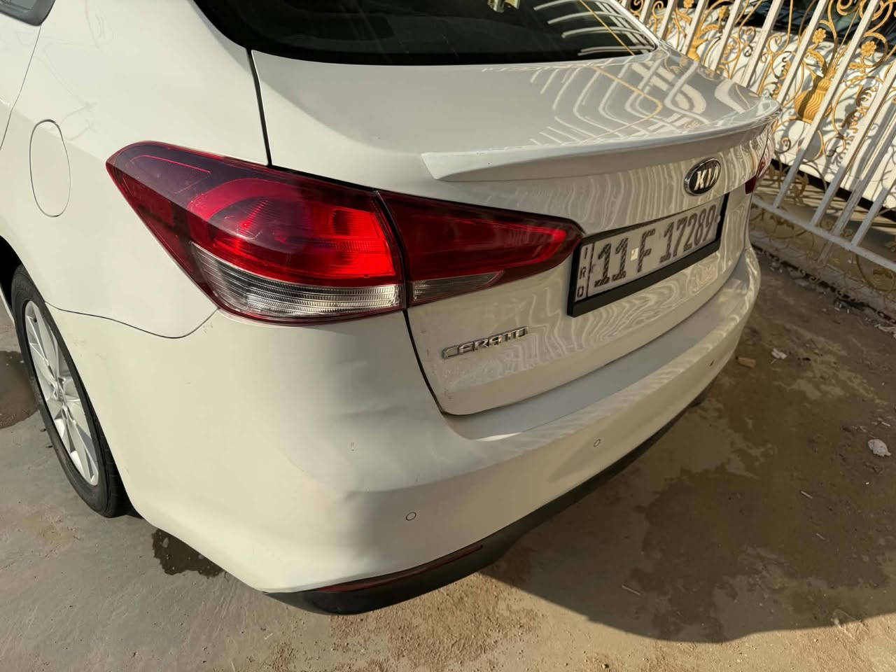 كيا سيراتو مديل١٧
حدثهة صبغ بالبنيد
 مكينه ٢٠٠
موصفاتهة حساس خلفي
فتحة 
مريات شفة  
لد مامي لاية زنون بلادي
ماشيه ١١٦
بسمي تحويل ليمته ميعجبك
سعرهة ١٢٨ 
لاتواصل ***********
مكانهة الرميثه
