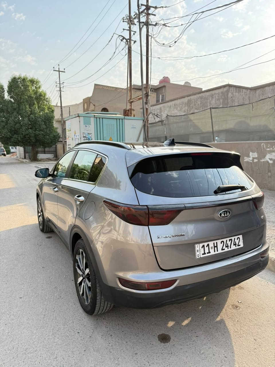 كيا سبورتج 
مديل 2018  Ex 
موصفات السياره 
بانورما 
نقاط تنبيهه بالمريه 
رادارات خلفيه 
بصمه.  كامره 
منظومه زنون بلاديه 
كشنات جلد وتدفئه 
السياره فول موصفات Ex 
صور الحادث والسونار بالمنشور
سعر 155 وبيهه مجال  

***********
مكان السياره
 بغداد
 الامين الثانيه / المشتل بغداد, العراق
