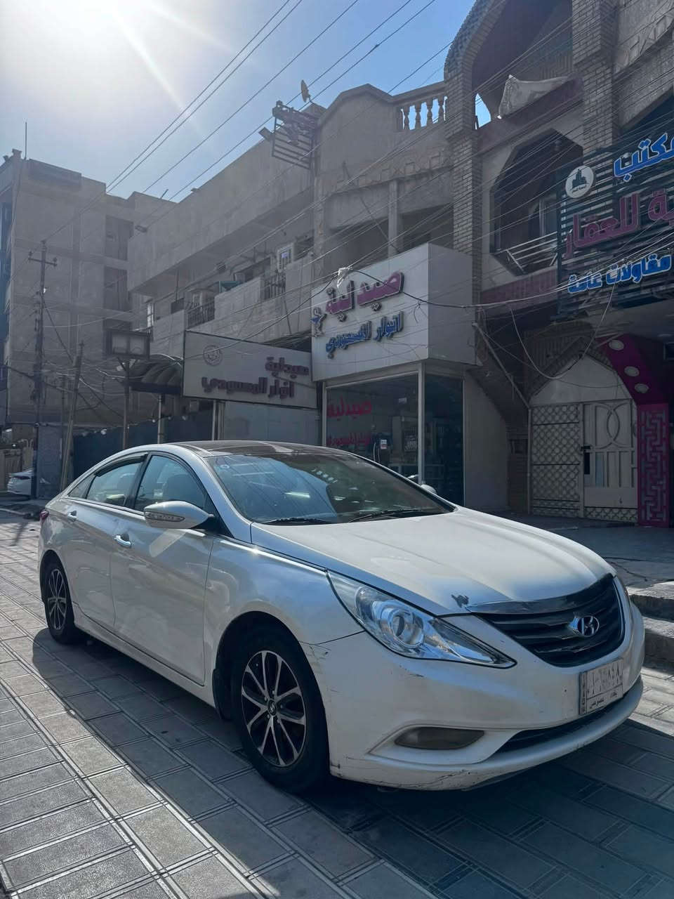 سوناتا للبيع ٢٠١١ خليجي بنورما  فتحه كشتات جام كهرباء فول اوتماتيك ذاكره كشتات تحكم سرعه تحكم ستيرن محرك دوش ٢٠٠كامل تبريد ثلاجه مابيه حادث فقط باب سايق جارد بالسمي ومكاني السيدية
***********
