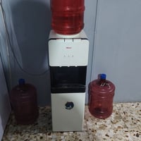 براد للبيع ٥٠ الاف نضيف  الدوره حي الصحه 07765683357 او اتساب