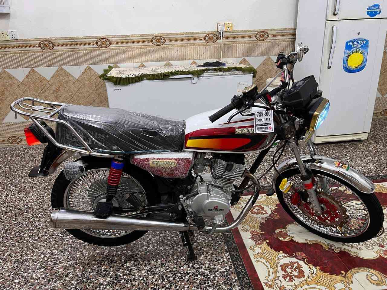السلام عليكم للبيع تايكر موديل 2025 طالعه 2026 دراجه زيرو بعدهي جديده لون مميز 😘 اوراق كامله دراجه جديده مكينه ماممدود عليه صبانه كهربائيات كله شغال دشبول اكتروني دراجه بعدهي زيرو صارله ٣اشهر من طالعه من الوكيل دراجه مابيه نفص لو برغي ماذب عليه سعرها 625 وبيه مجال مكاني بلحله ابو غرق هذا رقمي *********** شراي يتصل
