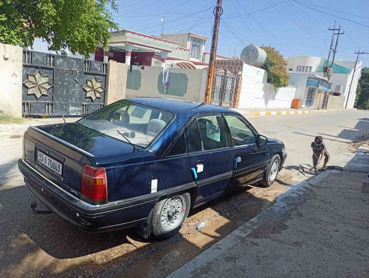 سلام عليكم عندي وبل وميكه البيع مكان الخالديه موديل 93 سعر 45رقم ***********
