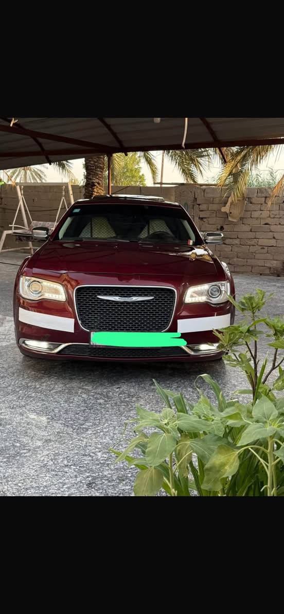 سلام عليكم دعاميه C كامله بيه فقط ظخه بجه اليمنه طخه خفيفه. ابيعه كامله هيه والعطر عده الكشافات مابيه
دعاميه مشدوده بسياره تجي تفتحه من سياره ب٢٥٠ وبيه مجال دعاميه نظيفه لون كرزي
*********** مكاني بصره
