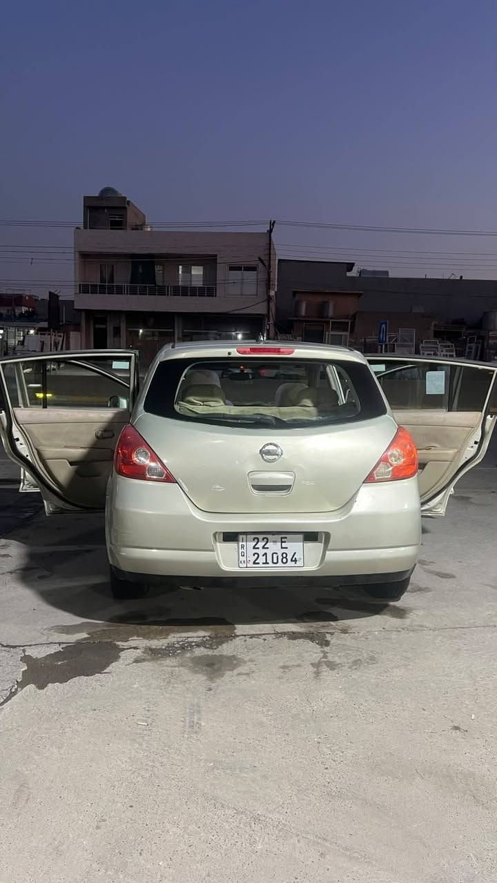 نیسان تیدە
 مۆدیل 2007 ناوزەرد گیڕتۆماتیک
سەیارەکە گیڕومەکینەو تەبرید بەشەرت 
حیزامە پشتوپیشی جەمپی هەیە
 بەناوی خۆمانەو سەنەوی تا2030نوییە
شاشەئایپادووکامیڕایە زۆرکەم مەسرەفە 
ژ.م.*********** أربيل, العراق
