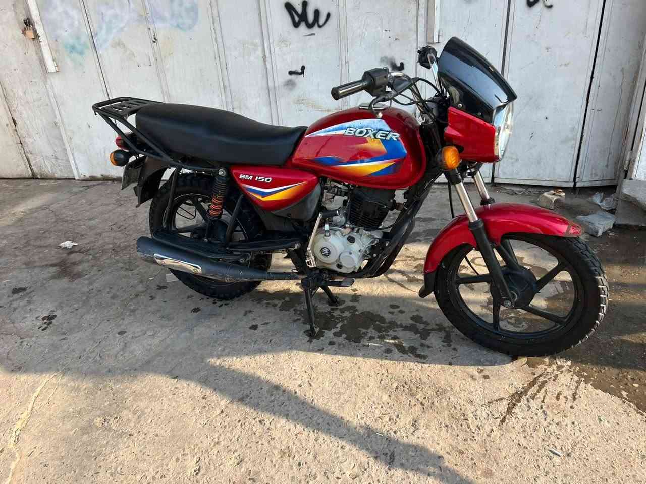 بوكسر موديل 2020نضيفة جدن مابيهة اي نقص مرقم بغداد تحويل مباشر سعرهة 1650 الشراي يخابر ***********
