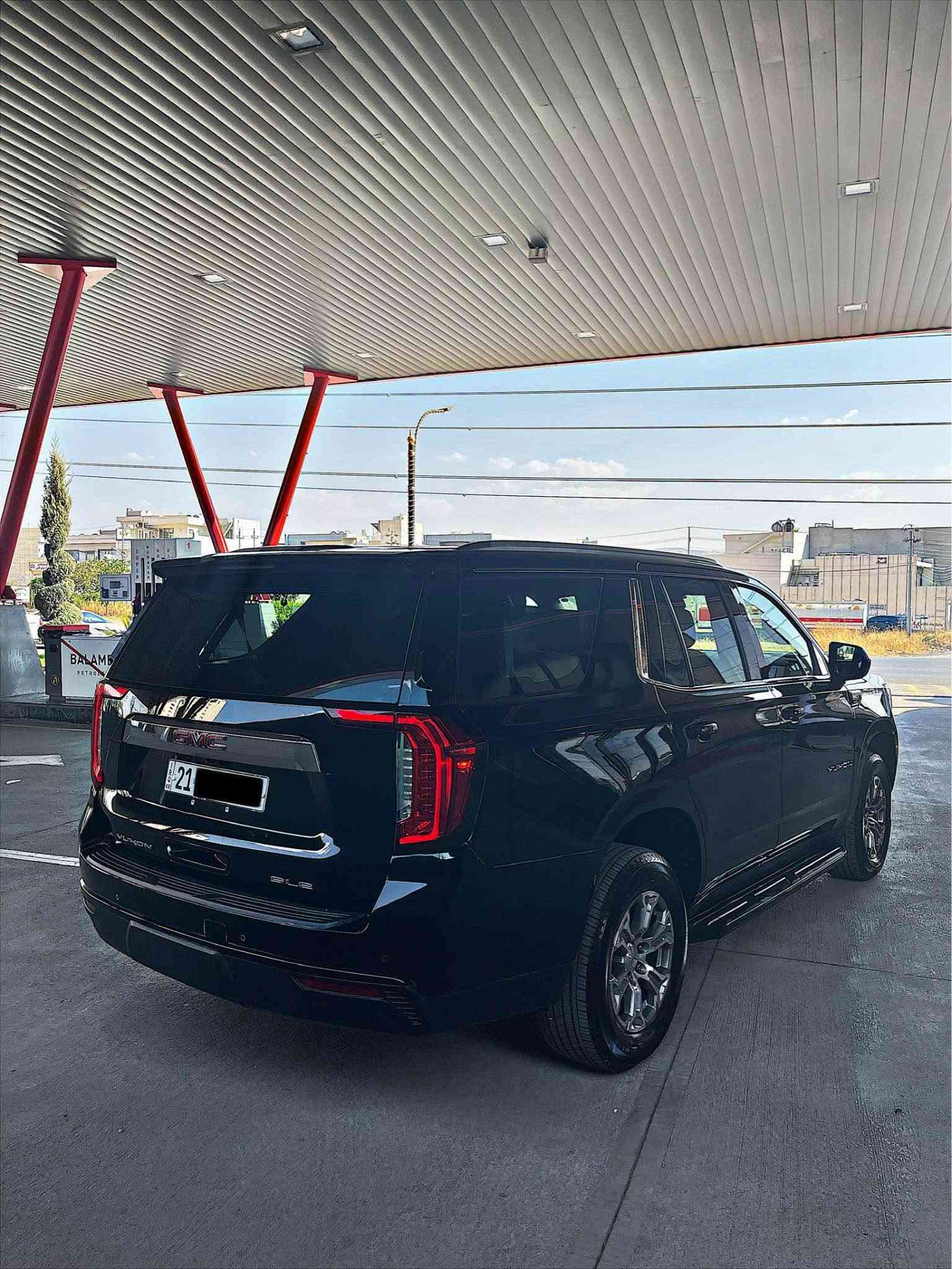 🚘 gmc یۆکۆن ٢٠٢٣ sle🔥

✨ مۆدێل: 2023 خلیجی 
✨ مۆتۆر: V8 5.3L
✨ گێڕ: ئۆتۆماتیک ، 10 گێری عادی 
✨ ڕۆیشتن: تەنها 67000 KM , 42 miles 

✨ درايف: 2WD قفڵ ئەکسل 
✨ سەیارەکە سێرڤسی کاملی بۆ کراوە 
✨ ڕاداری پێشەوە + پشتەوە + تەنیشت بەشەرت 
✨ گێر و مەکینە بەشەرت 
✨ چوار تایەی تازەی لە ژێرە 
✨ سەیارەکە هەموو شتێکی بەشەرت بەس ماشاللە ی دەوێت بە شێوەیەکی زۆر جوان و پاک ماوەتەوە 

🔹 شاشەی گەورەیە 
🔹 Apple CarPlay / Android Auto
🔹 کامێرای دواوە
🔹 شاشەی دیجیتاڵی بۆ زانیارییەکانی شۆفێر
🔹 سیستەمی ئەمنی و ئاگادارکردنەوەی پێشەوە
🔹 Forward Collision Alert
🔹 Front Pedestrian Braking
🔹 Bluetooth
🔹  سێ ڕیز دانیشتن و شوێنی فراوان بۆ خێزان 
🔹 سەیارەیەکە زۆر گونجاوە و زۆر پاکە 
✨ سەیارەکە سەنەوی تازەیە و غرامە و تحویل بەشەرت 

بۆ زانیاری زیاتر : 
Viber 
Whats app 
*********** 
*********** السليمانية, العراق

